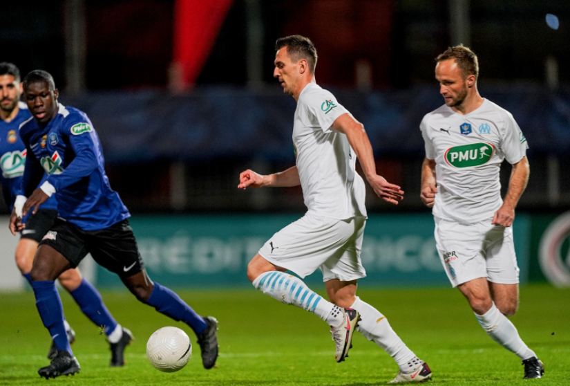 NG体育-窗口期体能课后；马赛完成体检备战法国杯；信心回归；纪律约束更严格(实践检验真理800字论文)